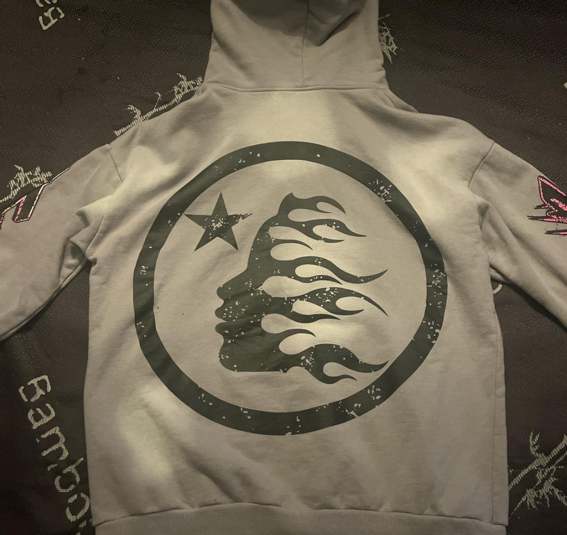 He11star Hoodies
